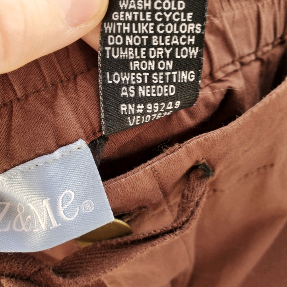 Catherines-Liz & Me Brown Capri Cargo Pants